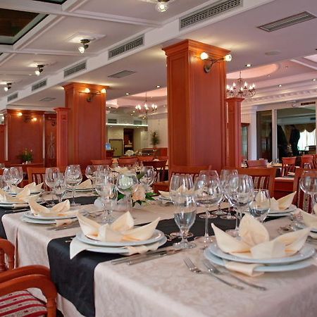Hotel Garden Ochryda Zewnętrze zdjęcie