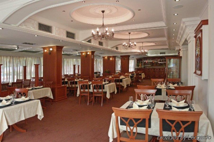 Hotel Garden Ochryda Zewnętrze zdjęcie