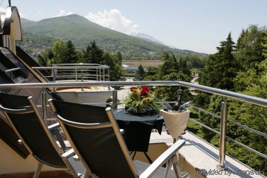 Hotel Garden Ochryda Zewnętrze zdjęcie