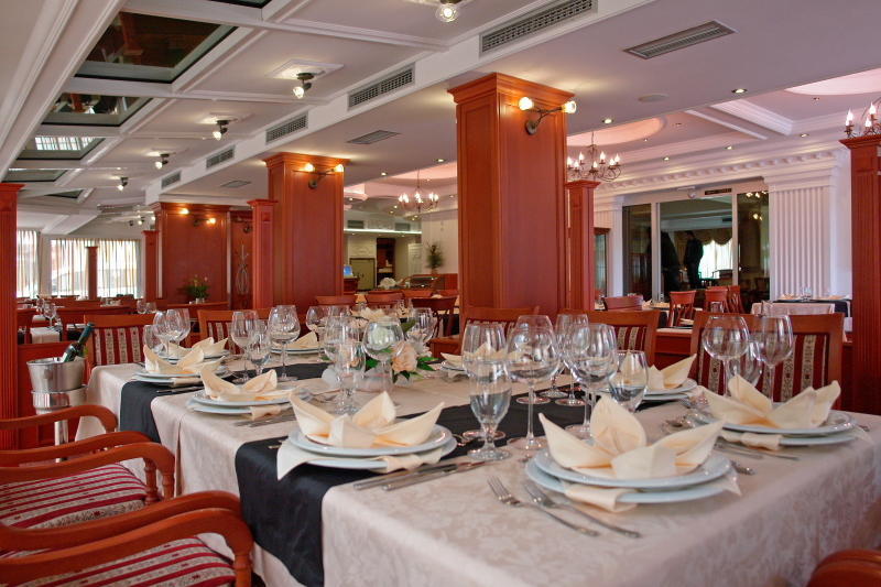 Hotel Garden Ochryda Zewnętrze zdjęcie